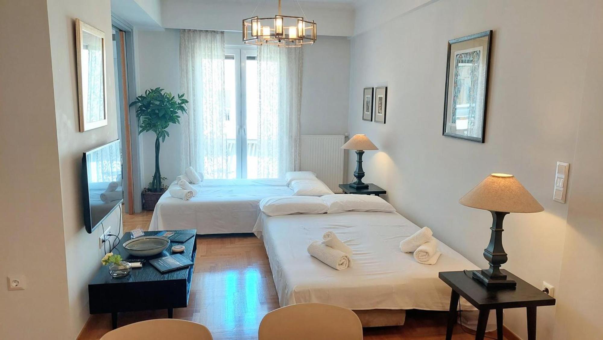 Elegant Apartment In Acropolis Athens Exterior photo