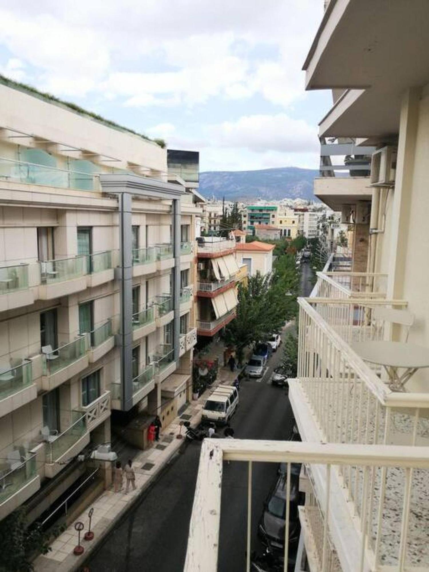Elegant Apartment In Acropolis Athens Exterior photo